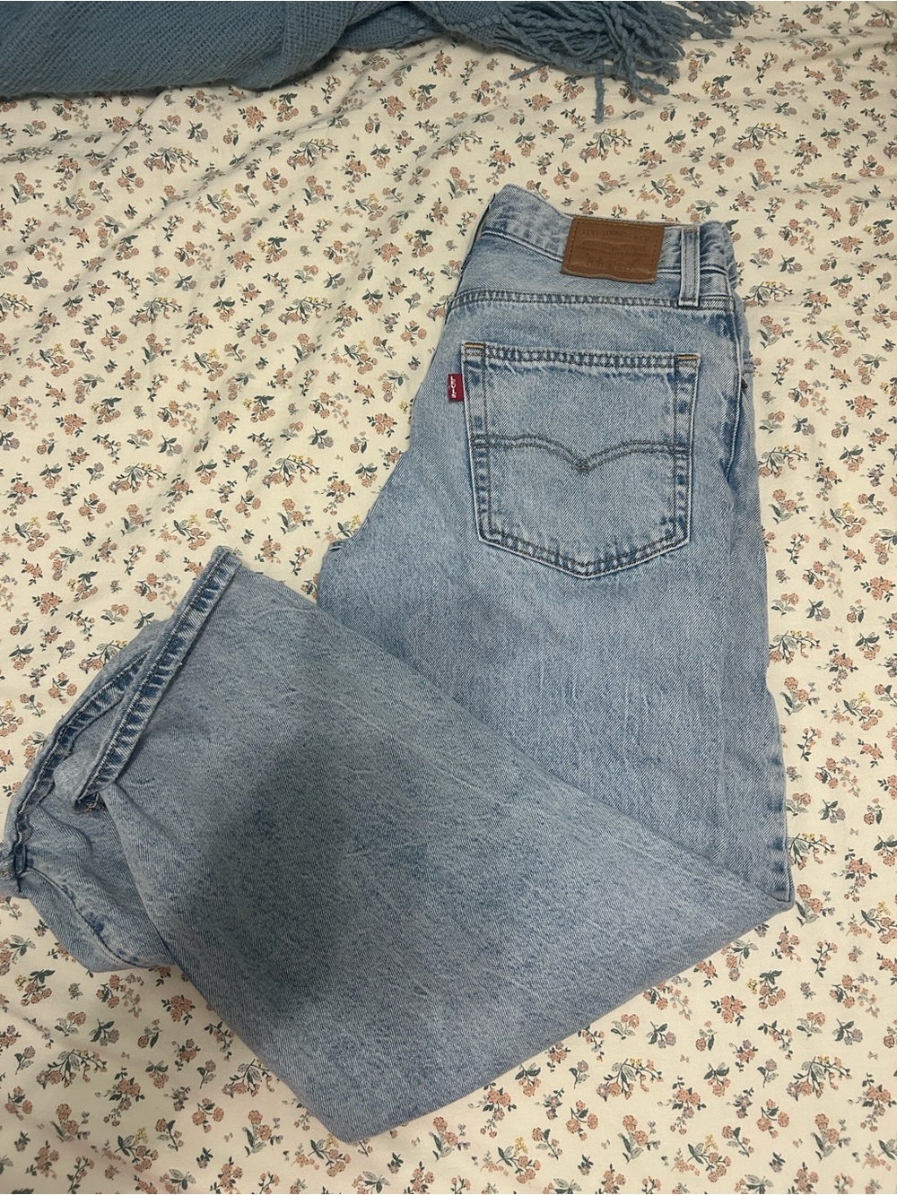 Levi's Light Blue baggy dad Jeans - Flared Silhouette